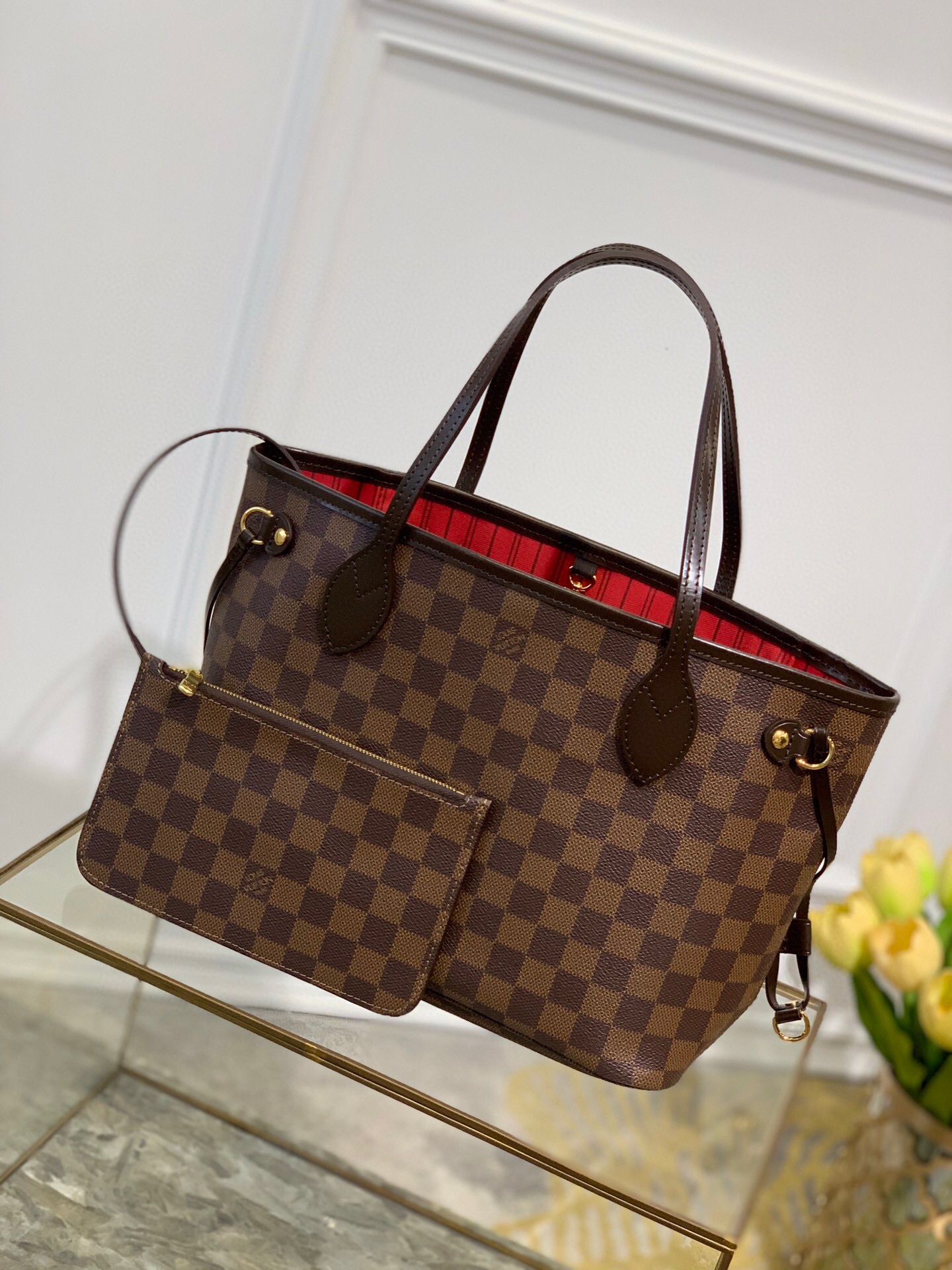 l**is V*t*n neverfull pm
