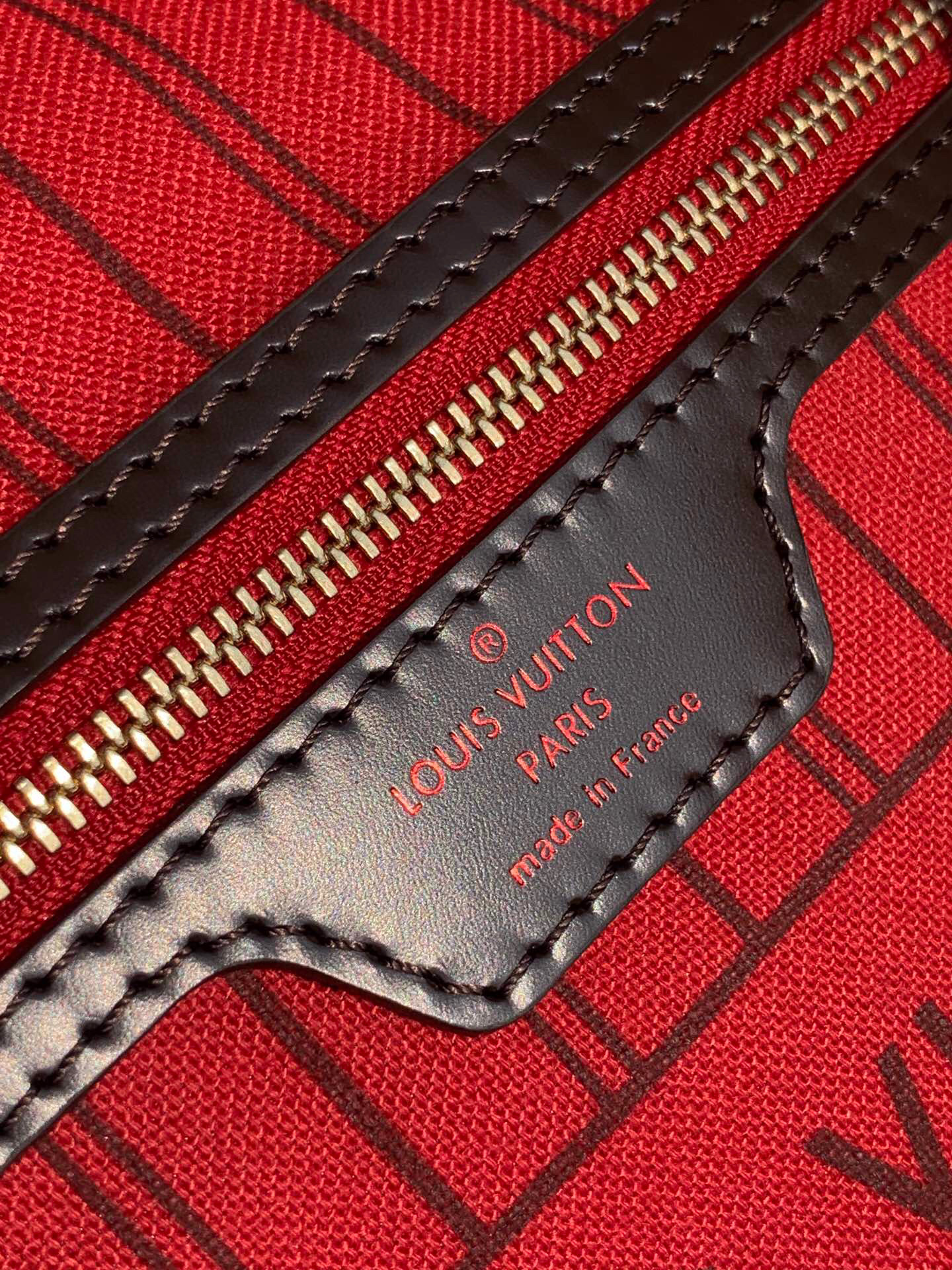 l**is V*t*n neverfull pm