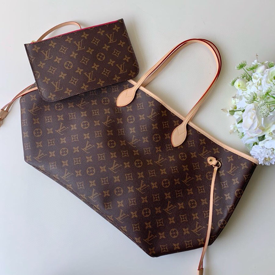 l**is V*t*n neverfull gm