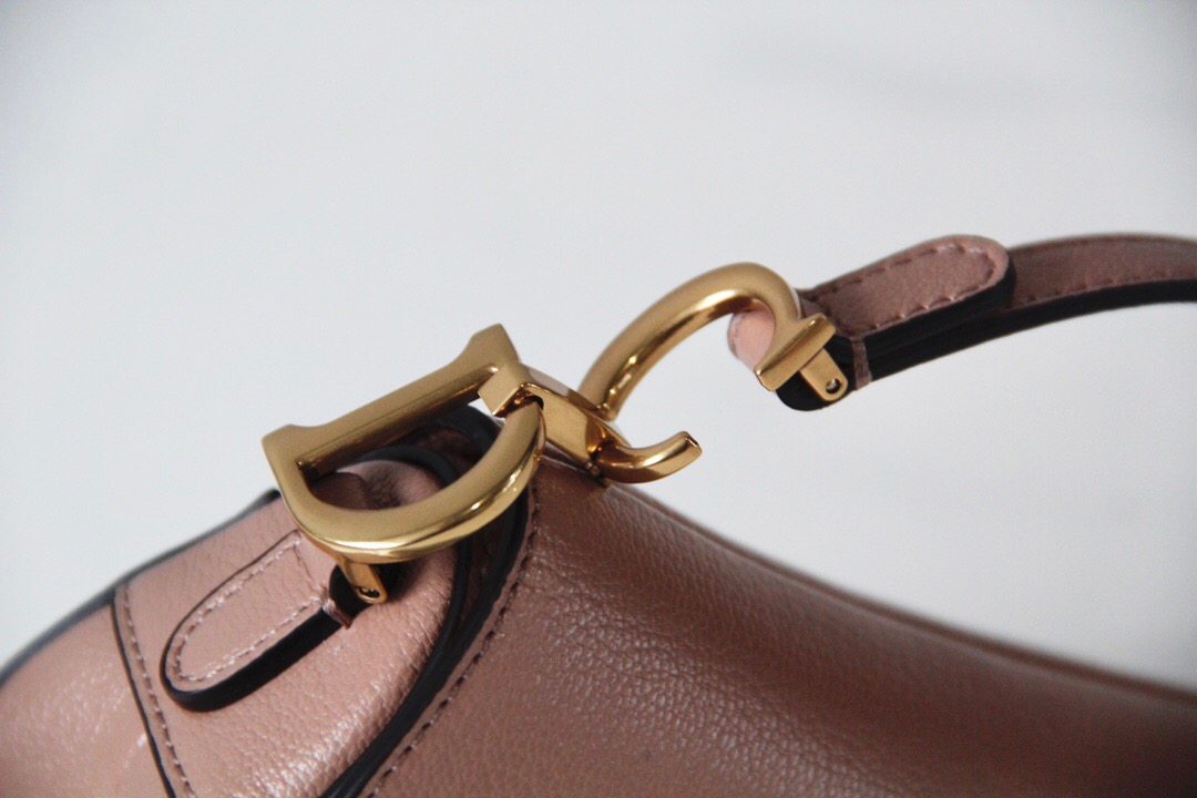 D*or saddle mini