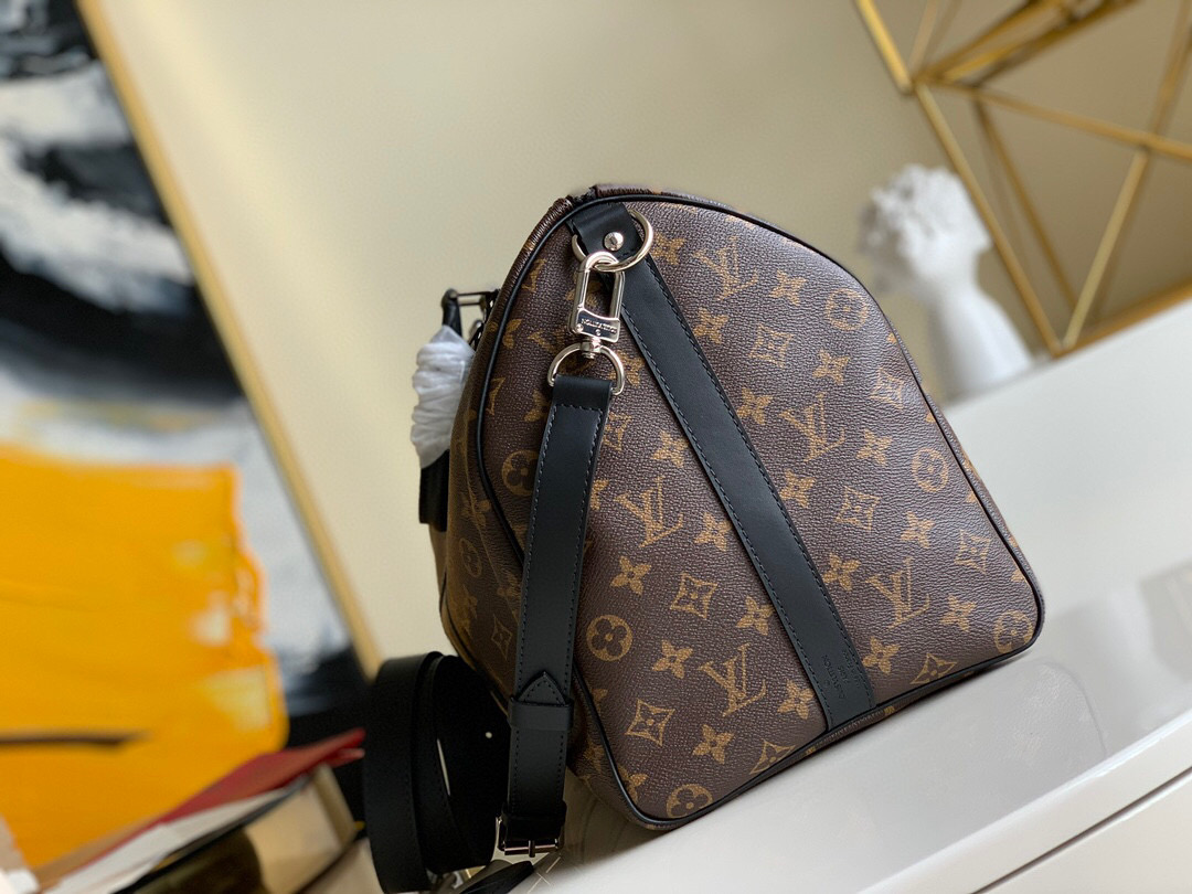 l**is V*t*n keepall 45