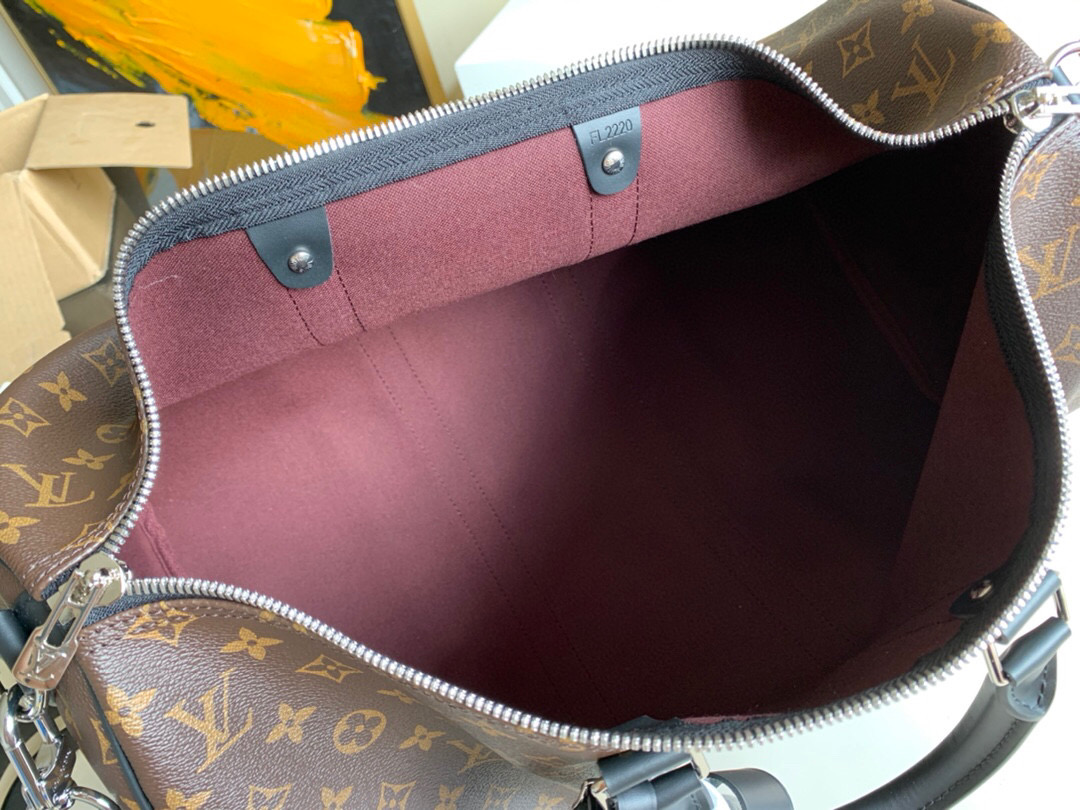 l**is V*t*n keepall 45