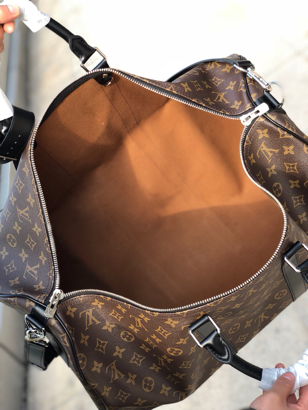 l**is V*t*n keepall 55