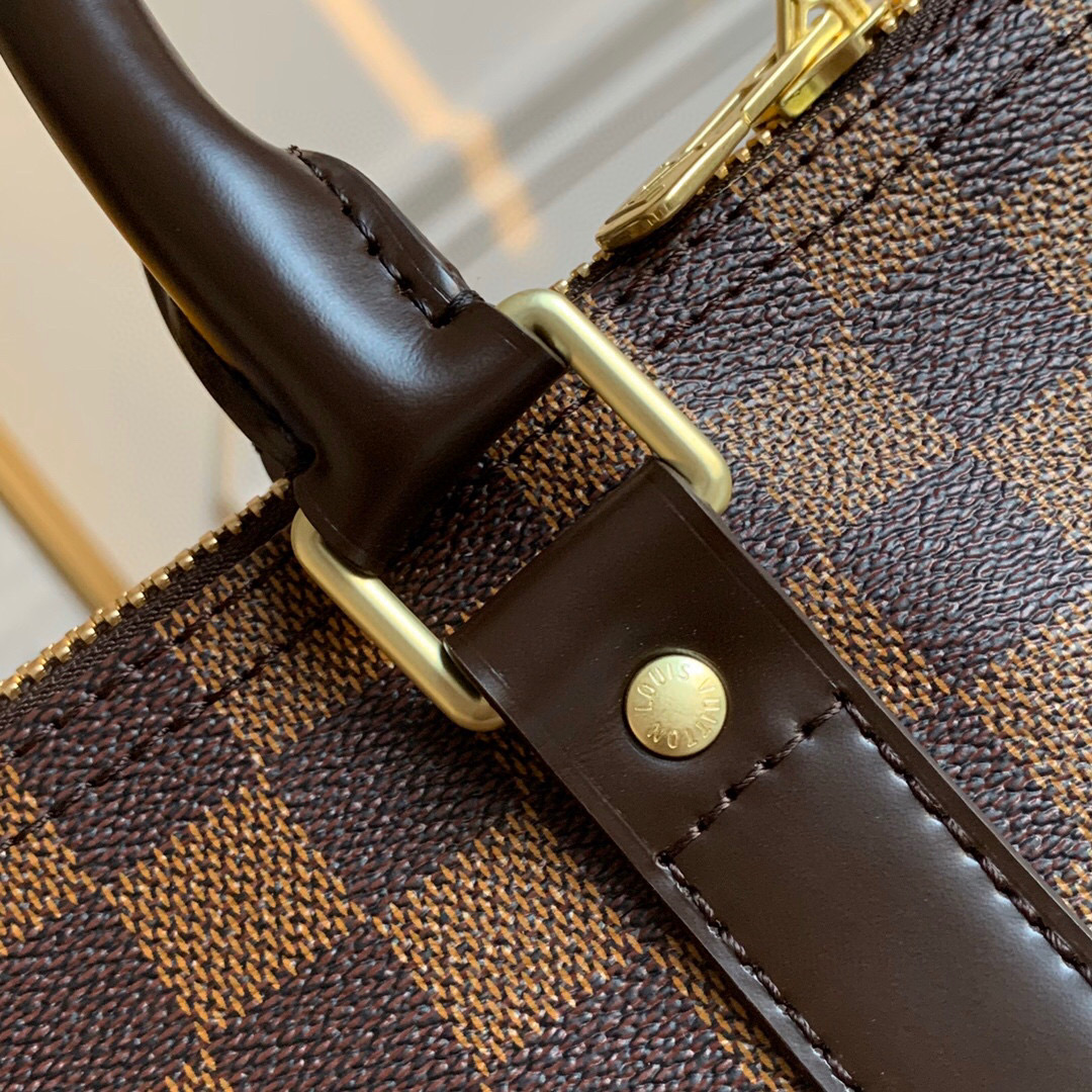 l**is V*t*n keepall 45
