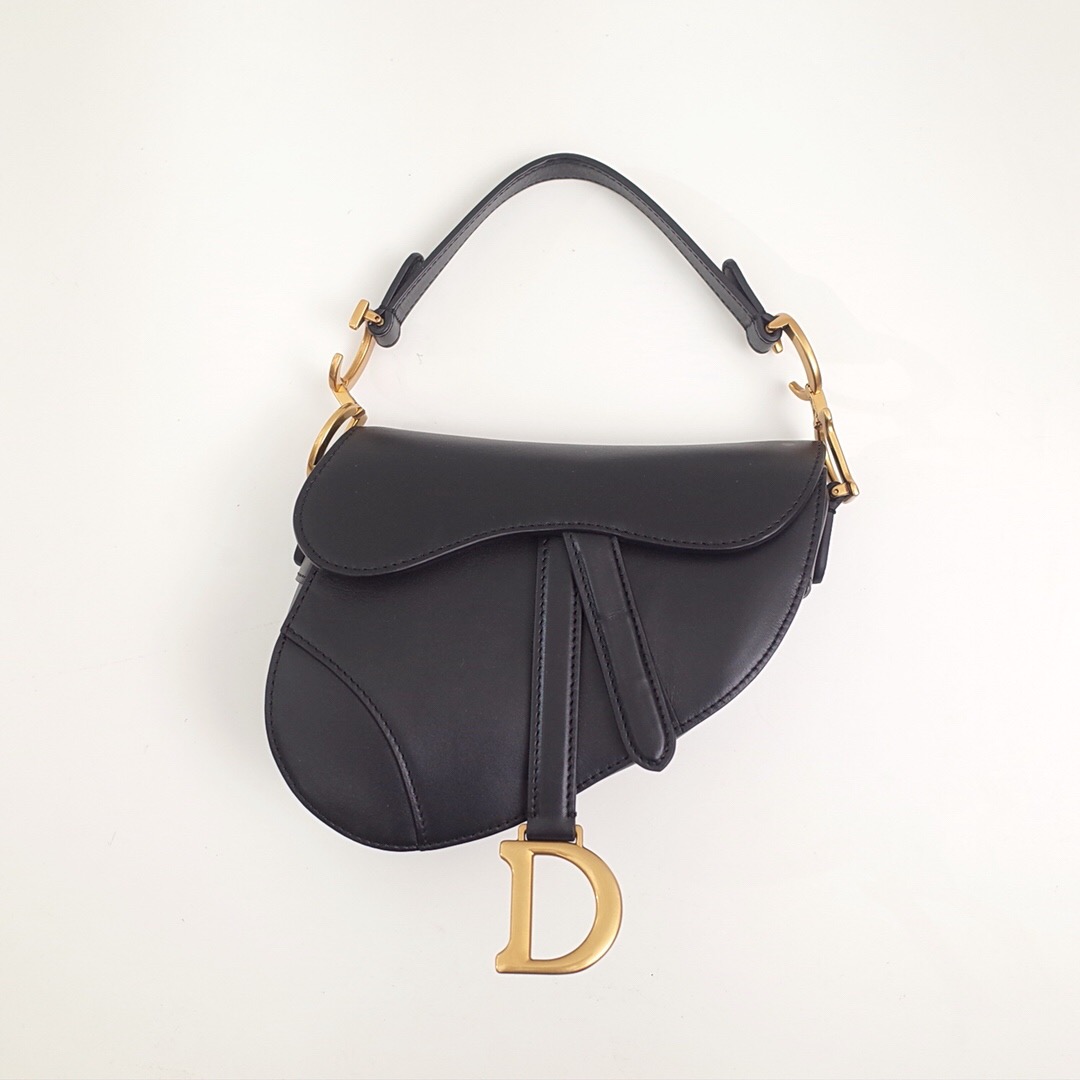 D*or saddle