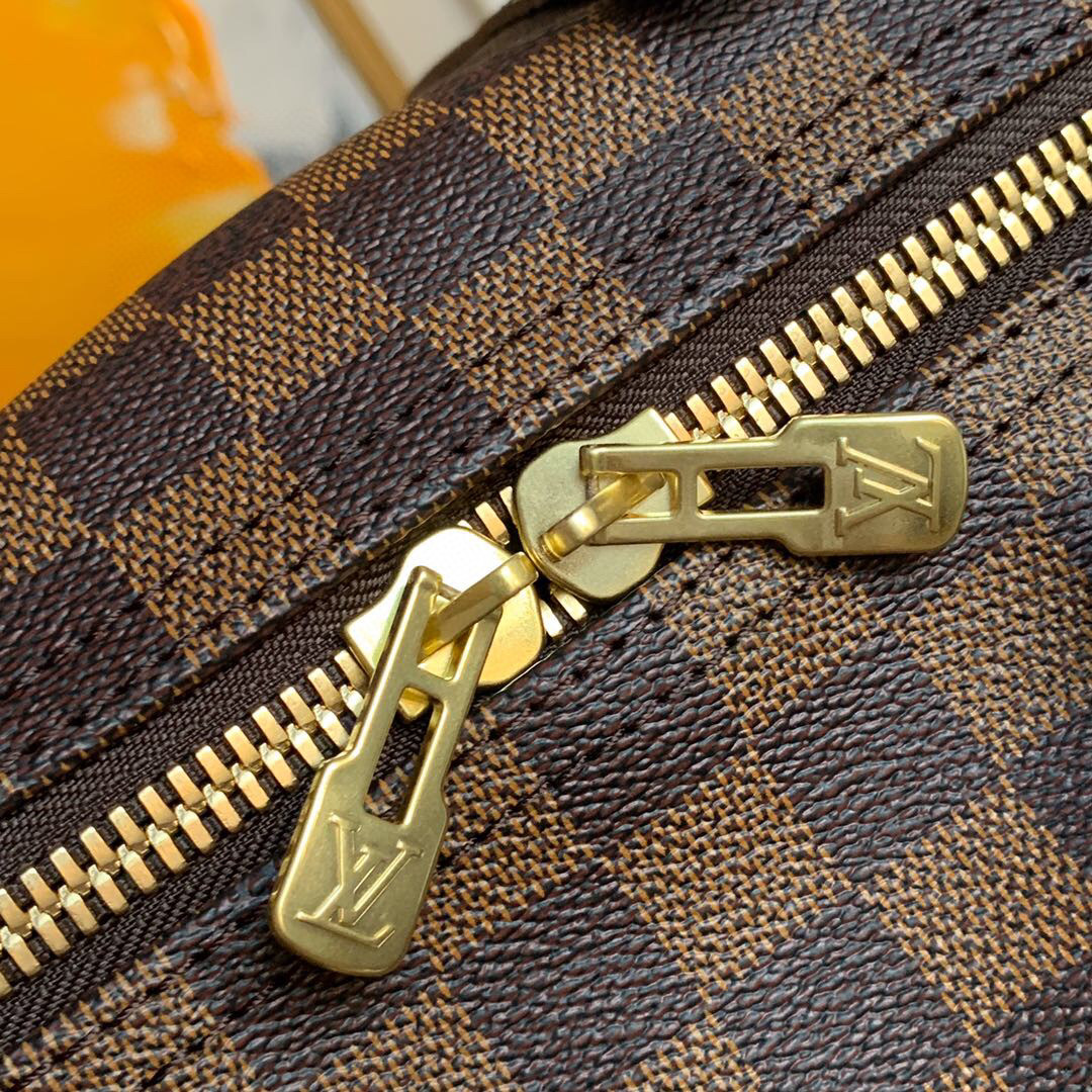 l**is V*t*n keepall 45
