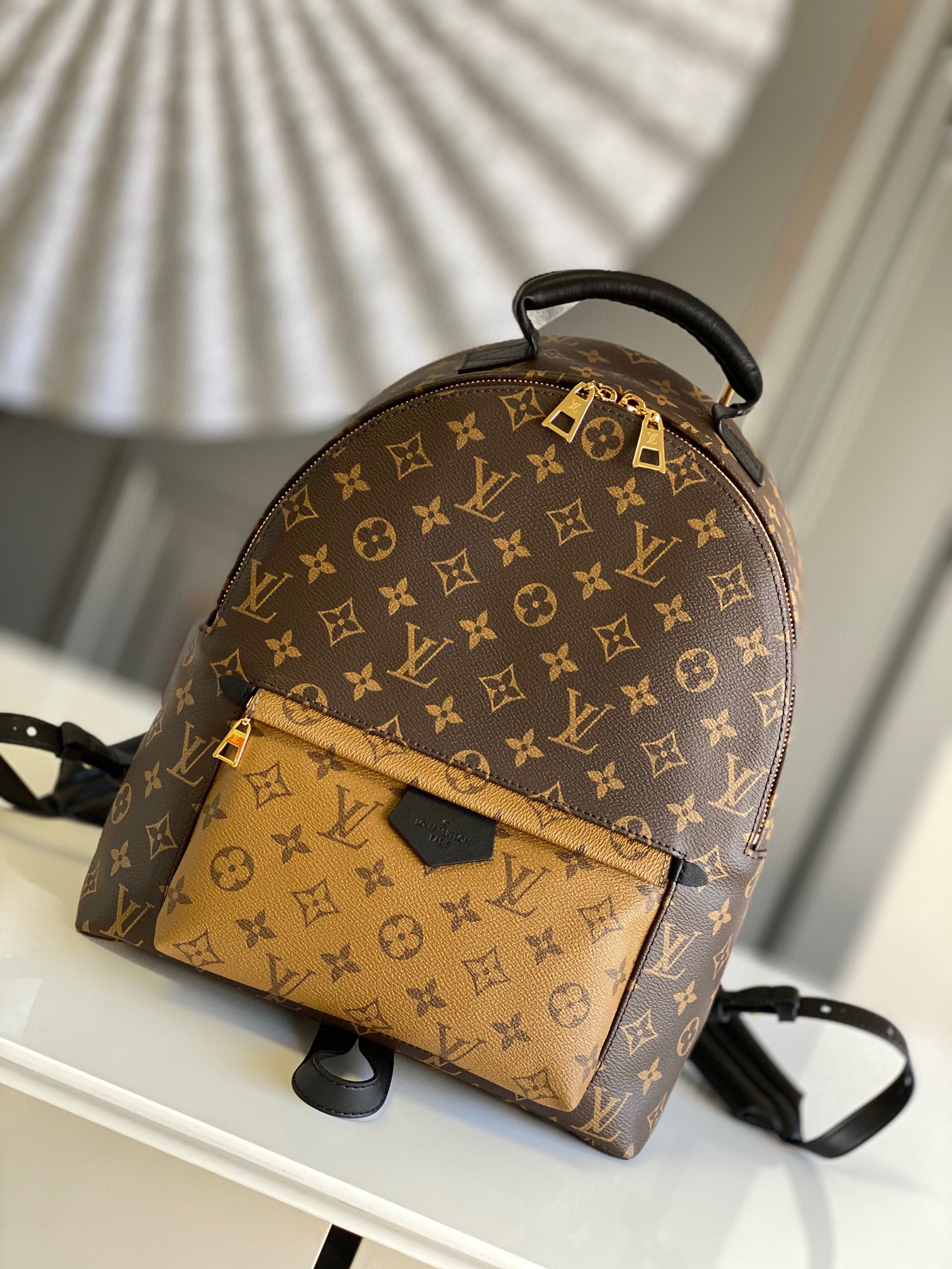 l**is V*t*n monogram backpack gm