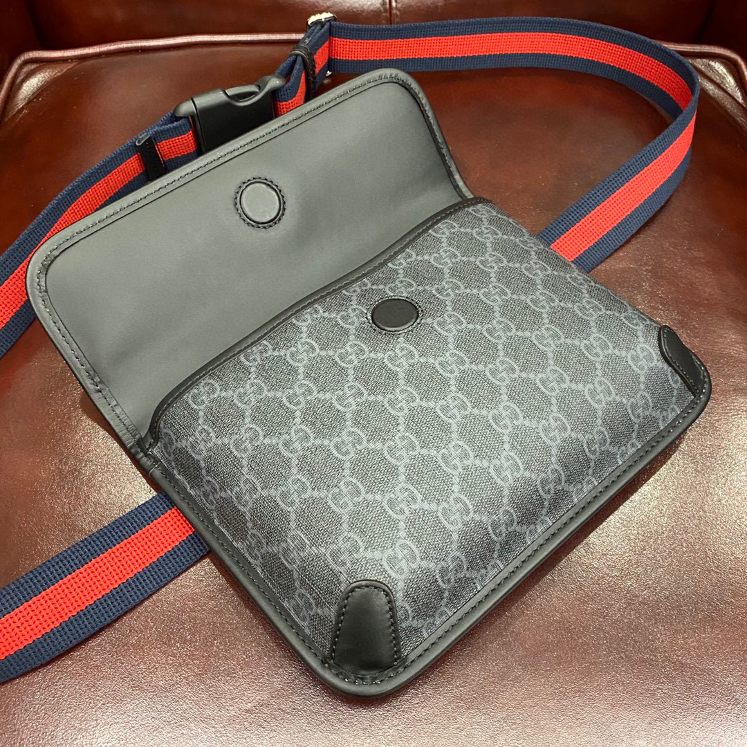 g*u*i gg S*prem pocket bag