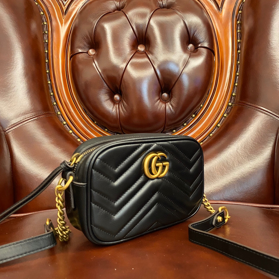 G*u*i gg marmont mini shoulder bag