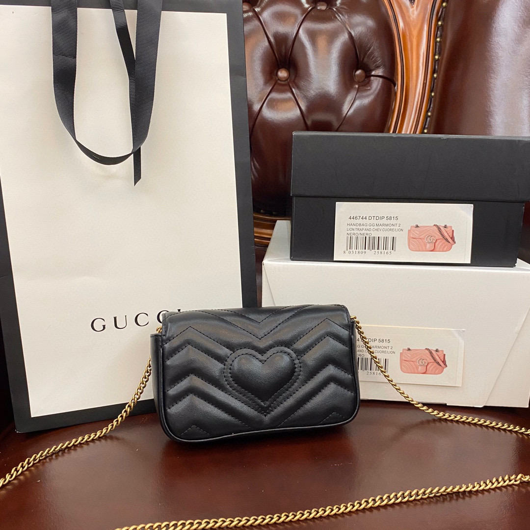 g*u*i gg marmont S*per mini bag