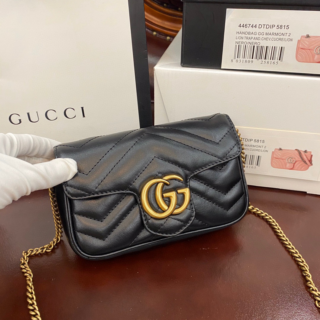 g*u*i gg marmont S*per mini bag