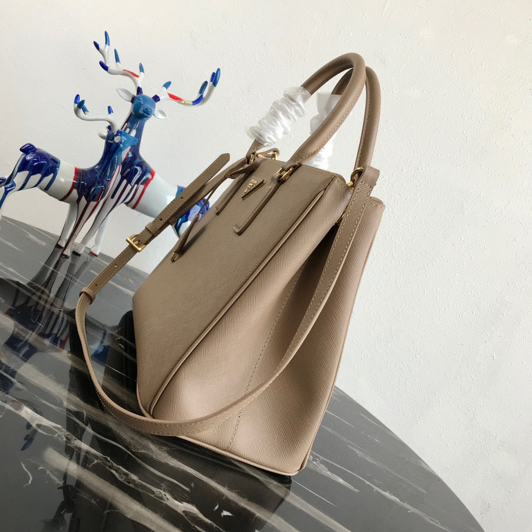 large Pra*a galleria saffiano leather bag