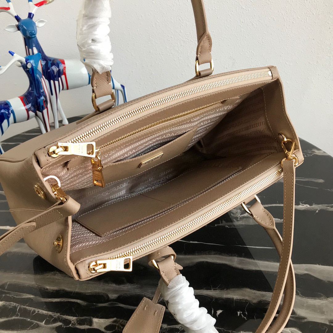 large Pra*a galleria saffiano leather bag