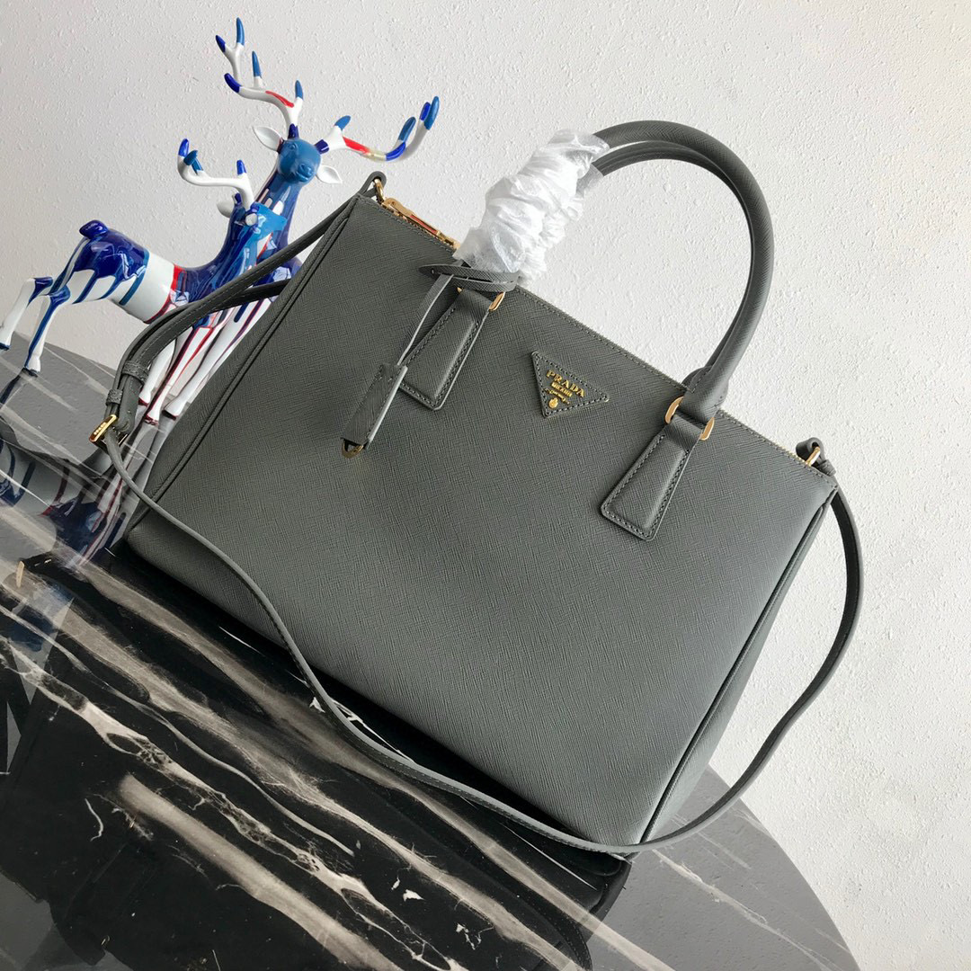 large Pra*a galleria saffiano leather bag