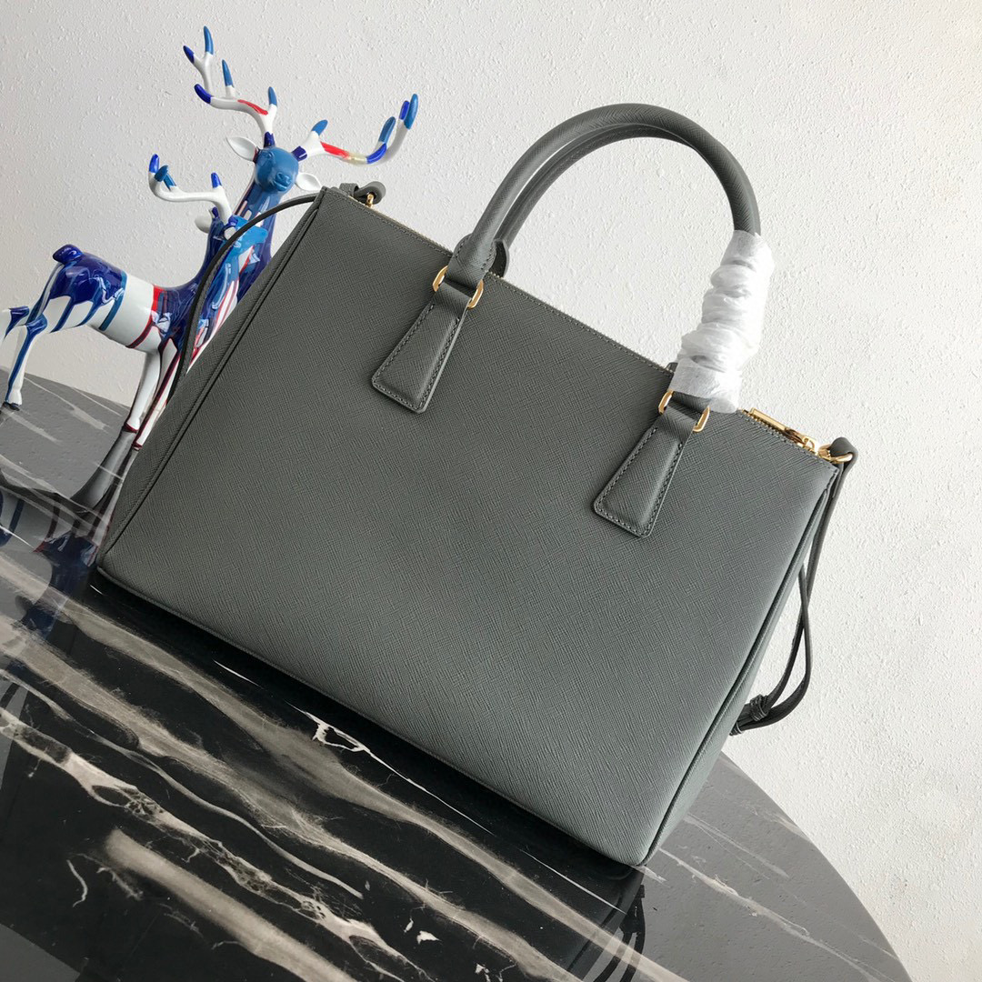 large Pra*a galleria saffiano leather bag