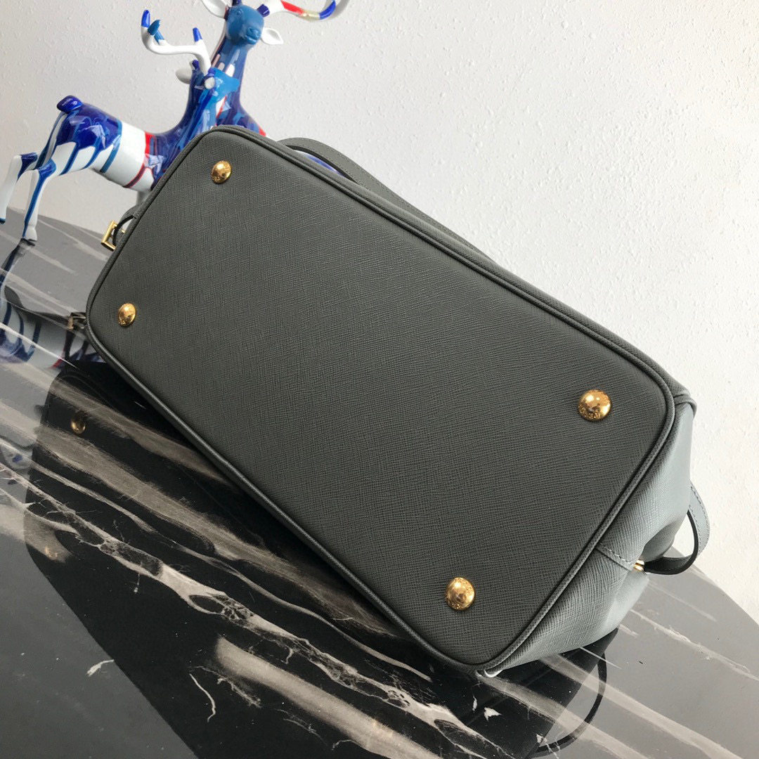 large Pra*a galleria saffiano leather bag