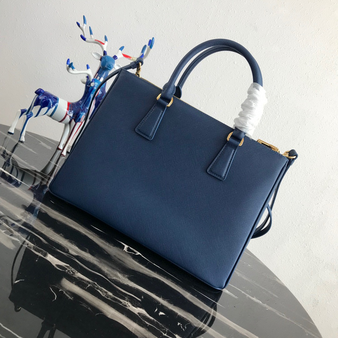 large Pra*a galleria saffiano leather bag