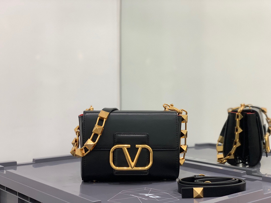 Valentino Shoulder Bags