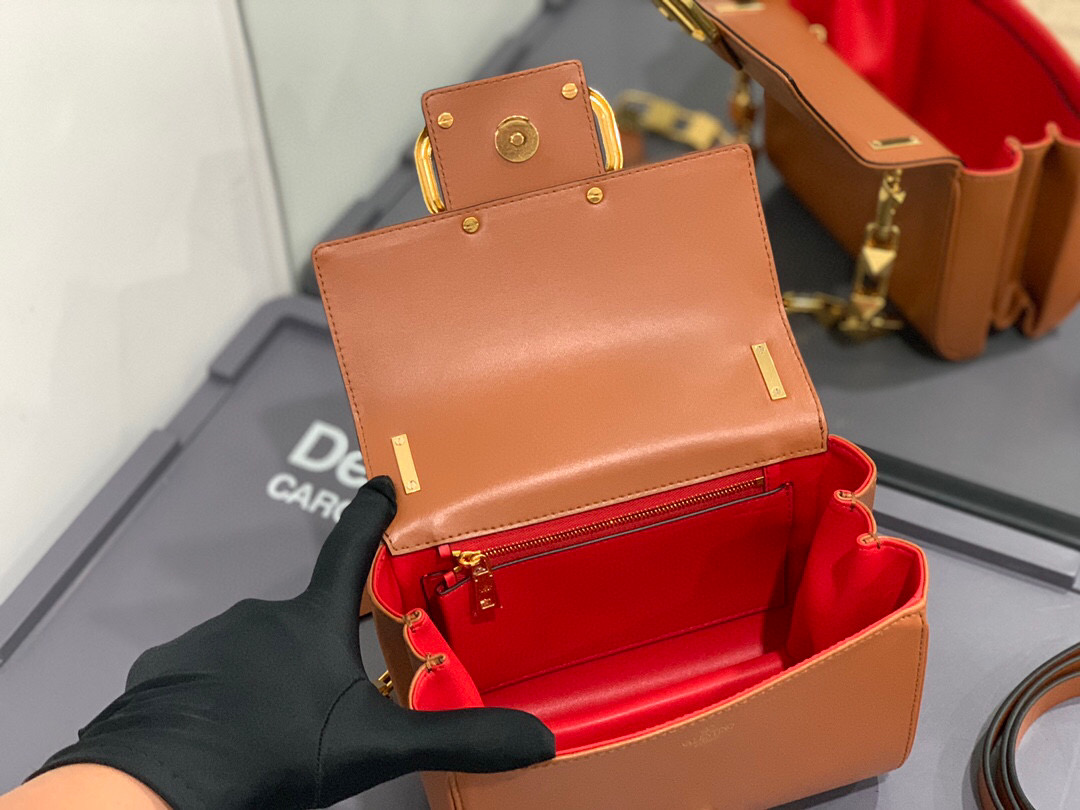 Valentino Shoulder Bags