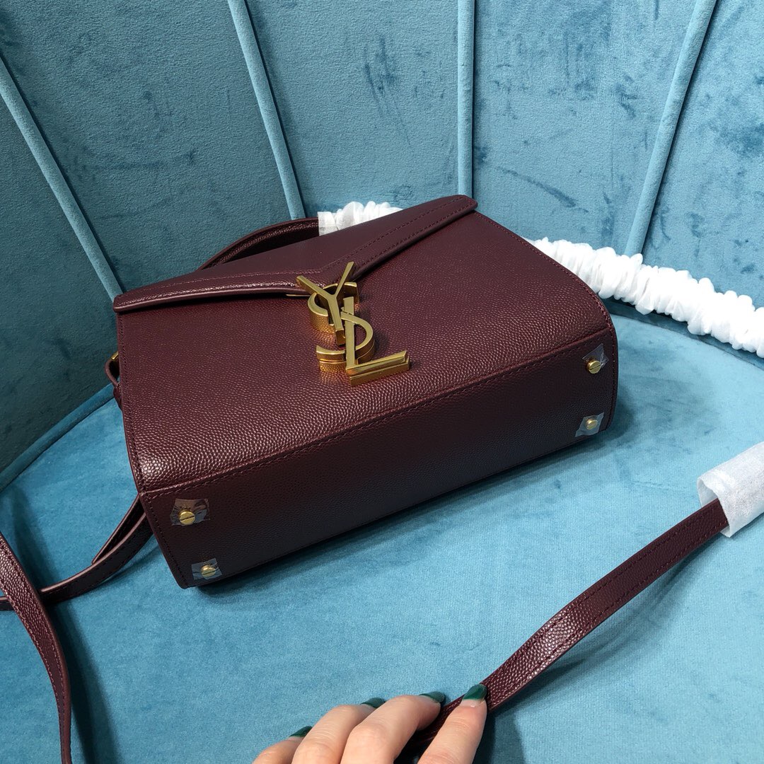 YSL Cassandra