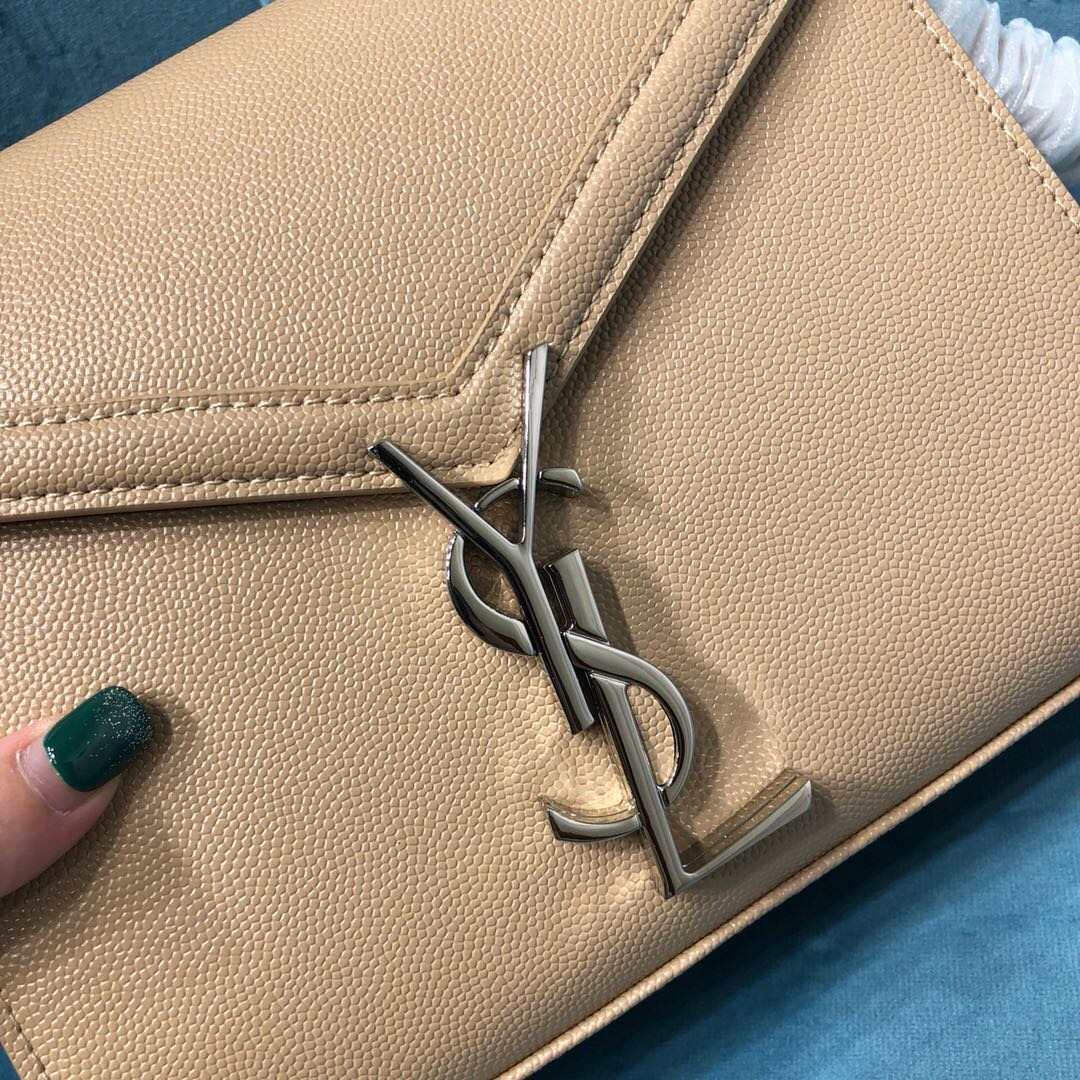YSL Cassandra
