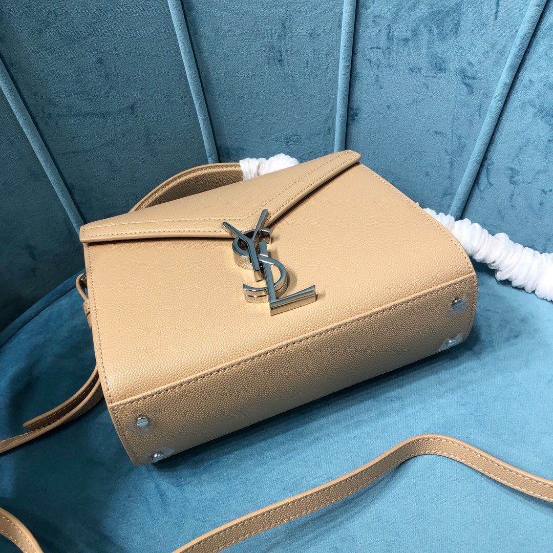 YSL Cassandra