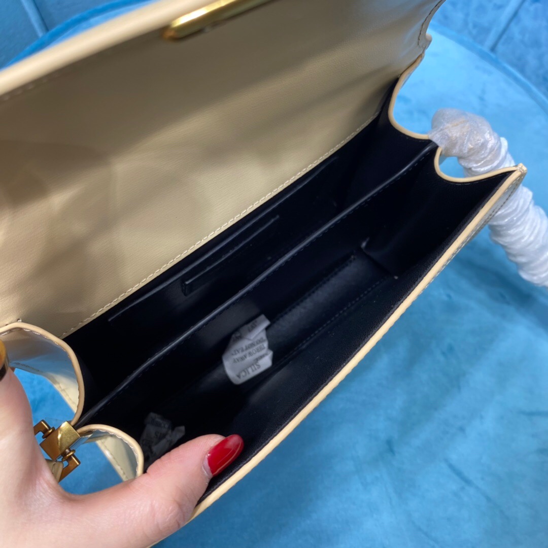 YSL Cassandra