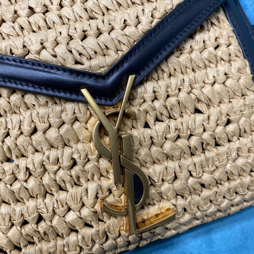 YSL Cassandre