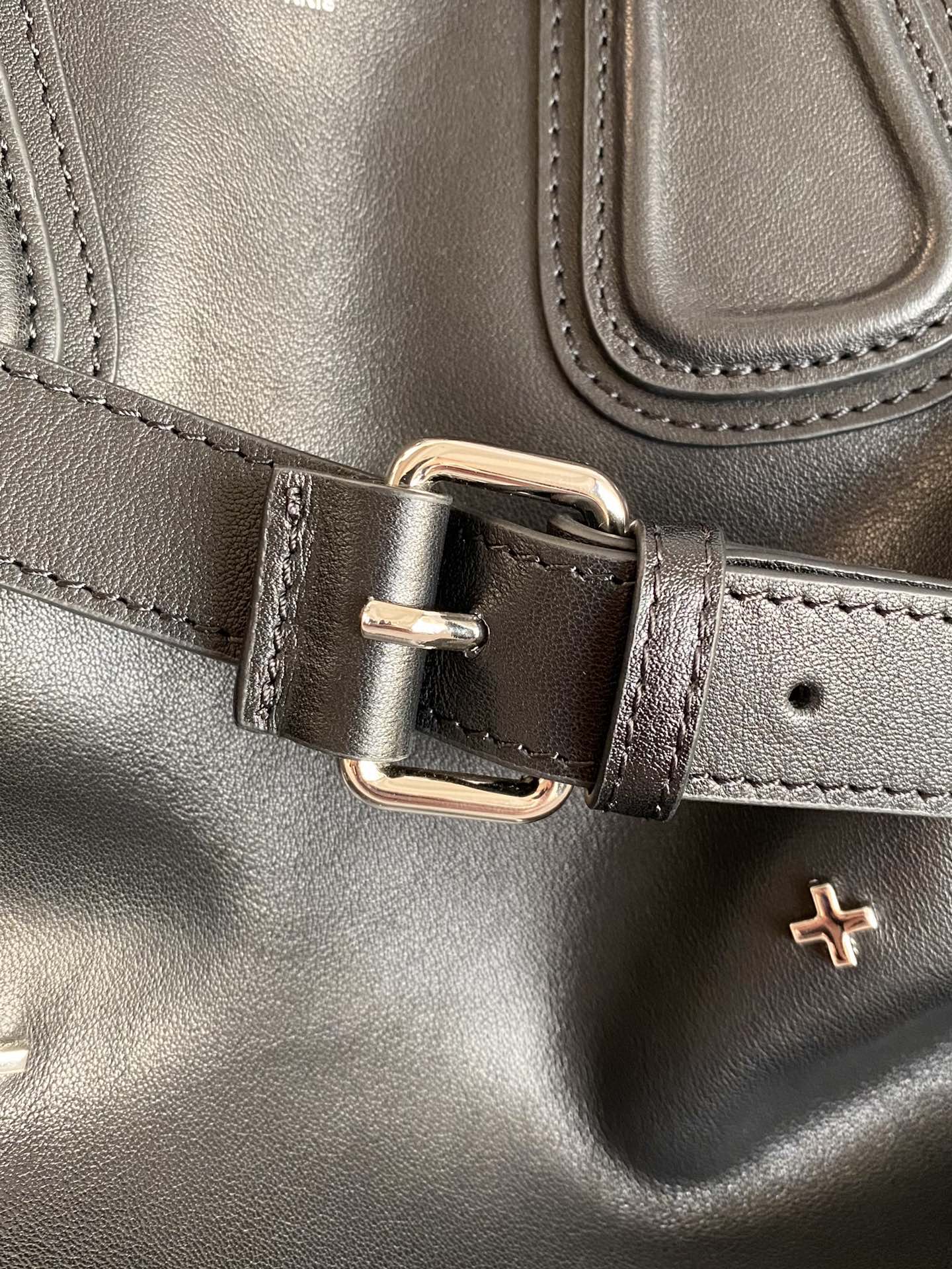 Givenchy Antigona