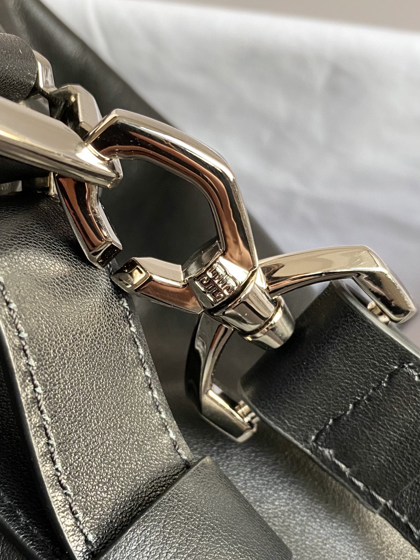 Givenchy Antigona