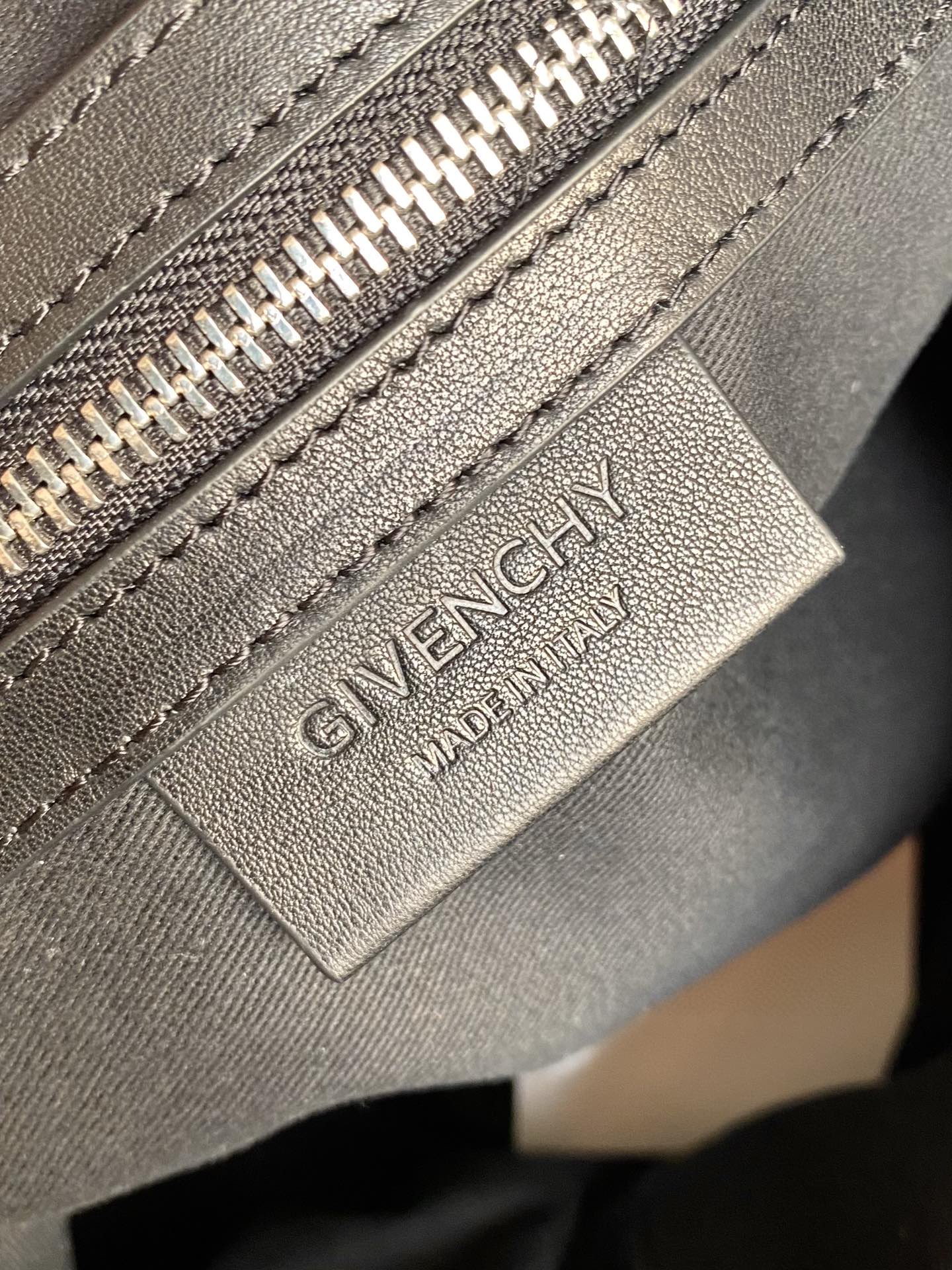 Givenchy Antigona
