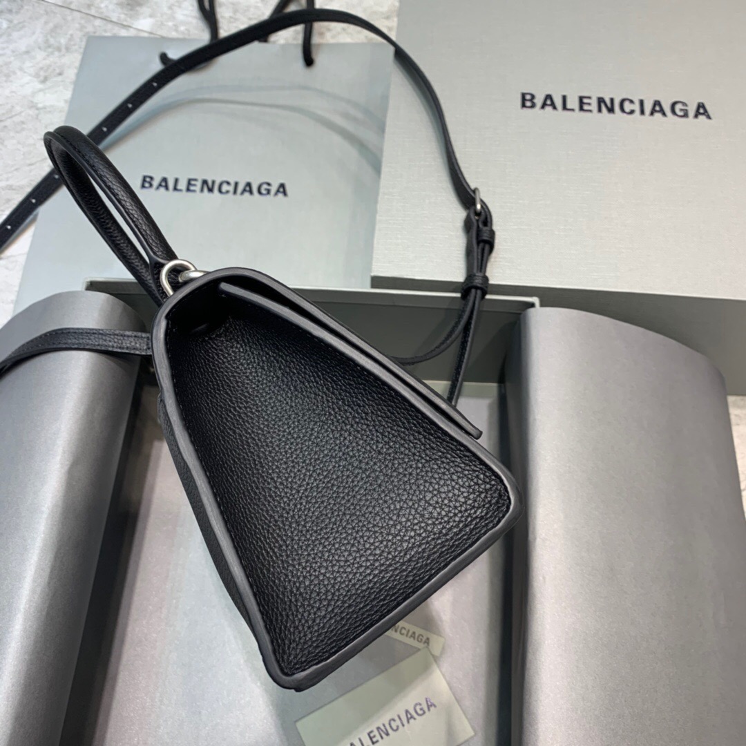 Ba*len*cia*ga hourglass bag