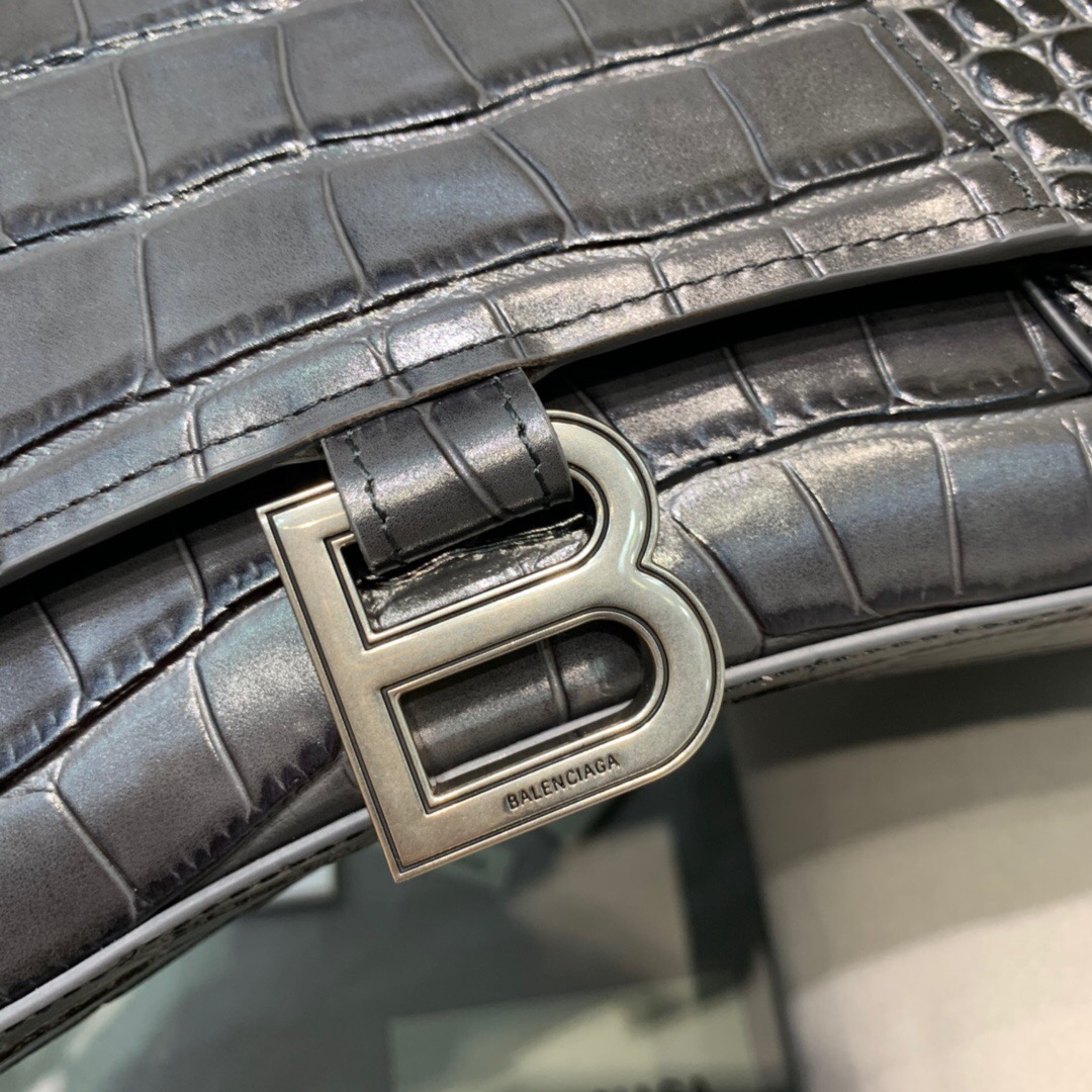 Ba*len*cia*ga hourglass bag