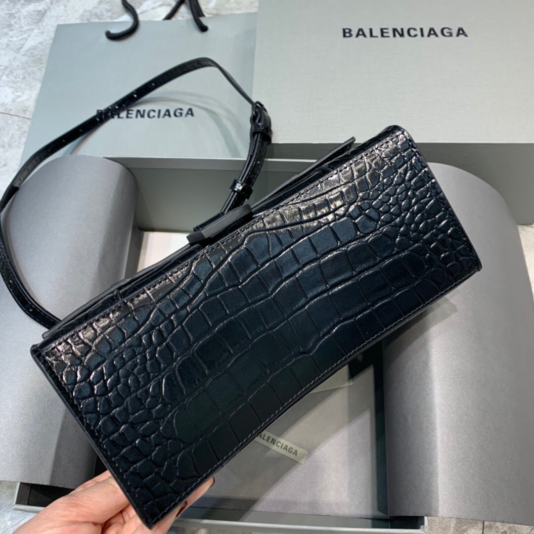 Ba*len*cia*ga hourglass bag
