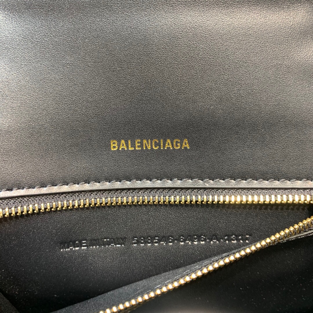 Ba*len*cia*ga hourglass bag