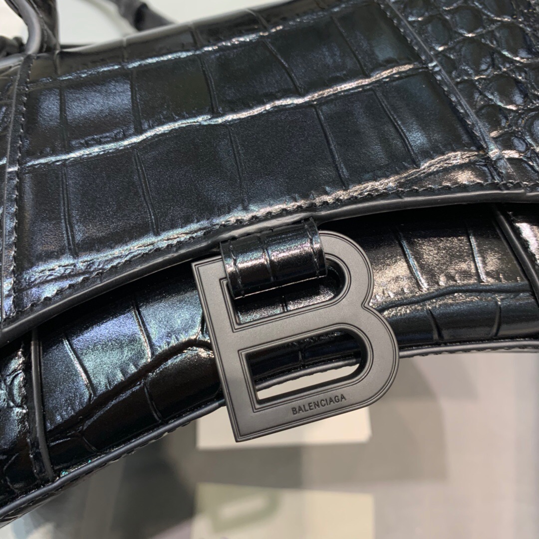 Ba*len*cia*ga hourglass bag