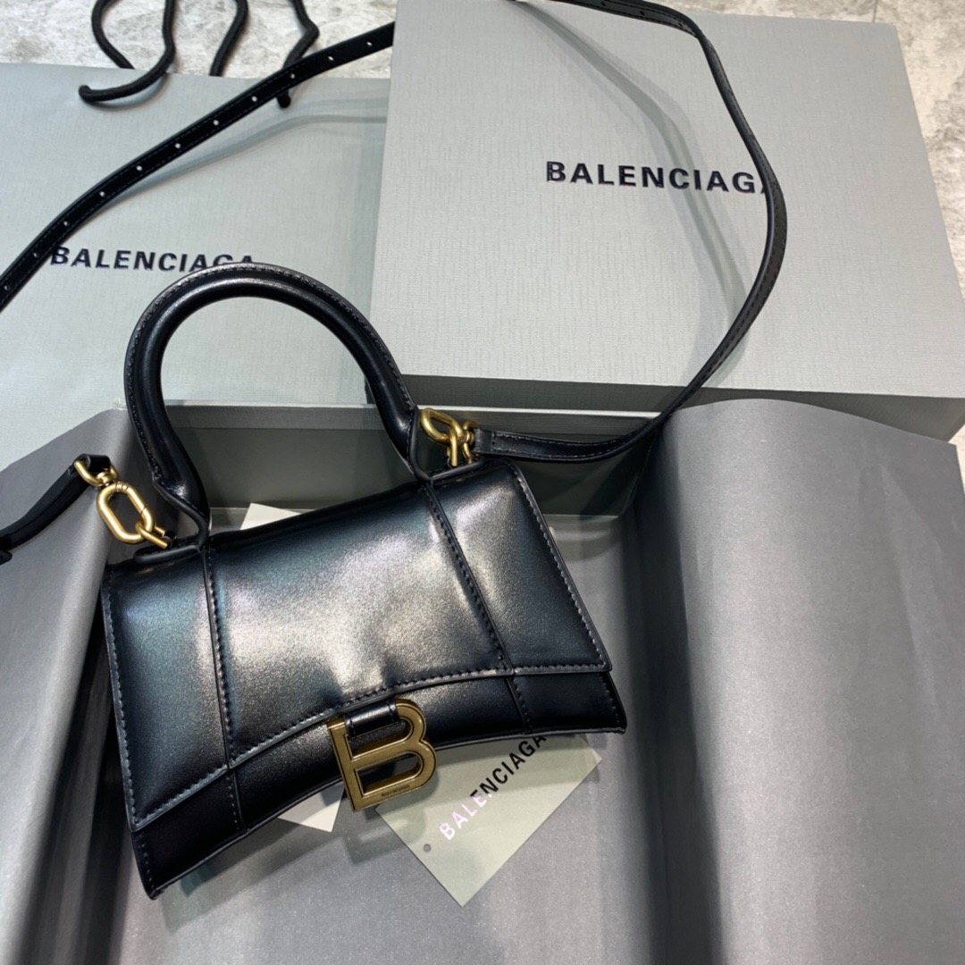 Ba*len*cia*ga hourglass bag