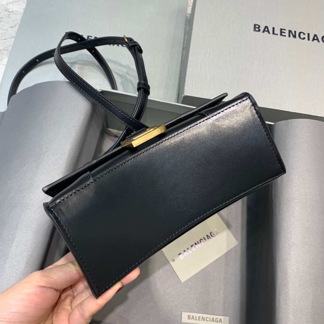 Ba*len*cia*ga hourglass bag