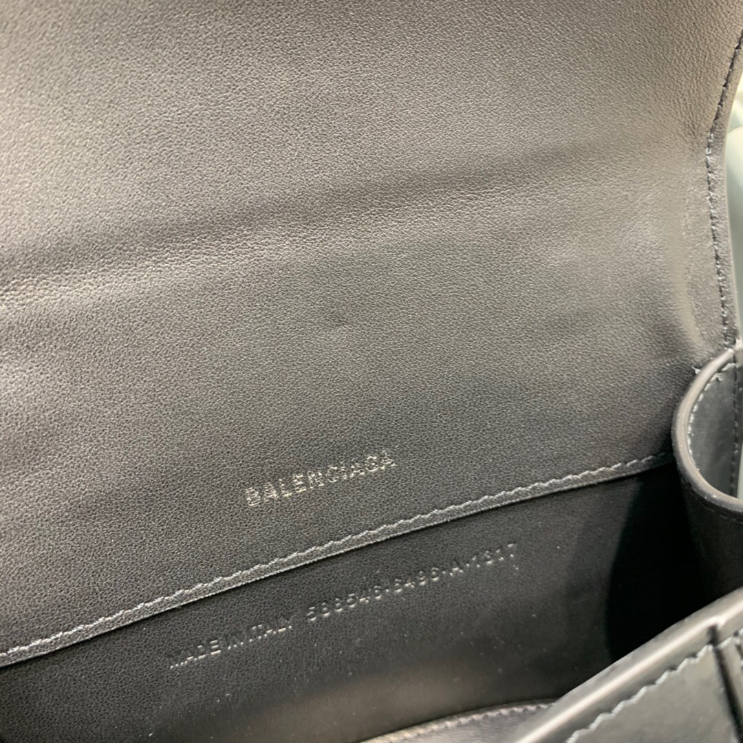 Ba*len*cia*ga hourglass bag