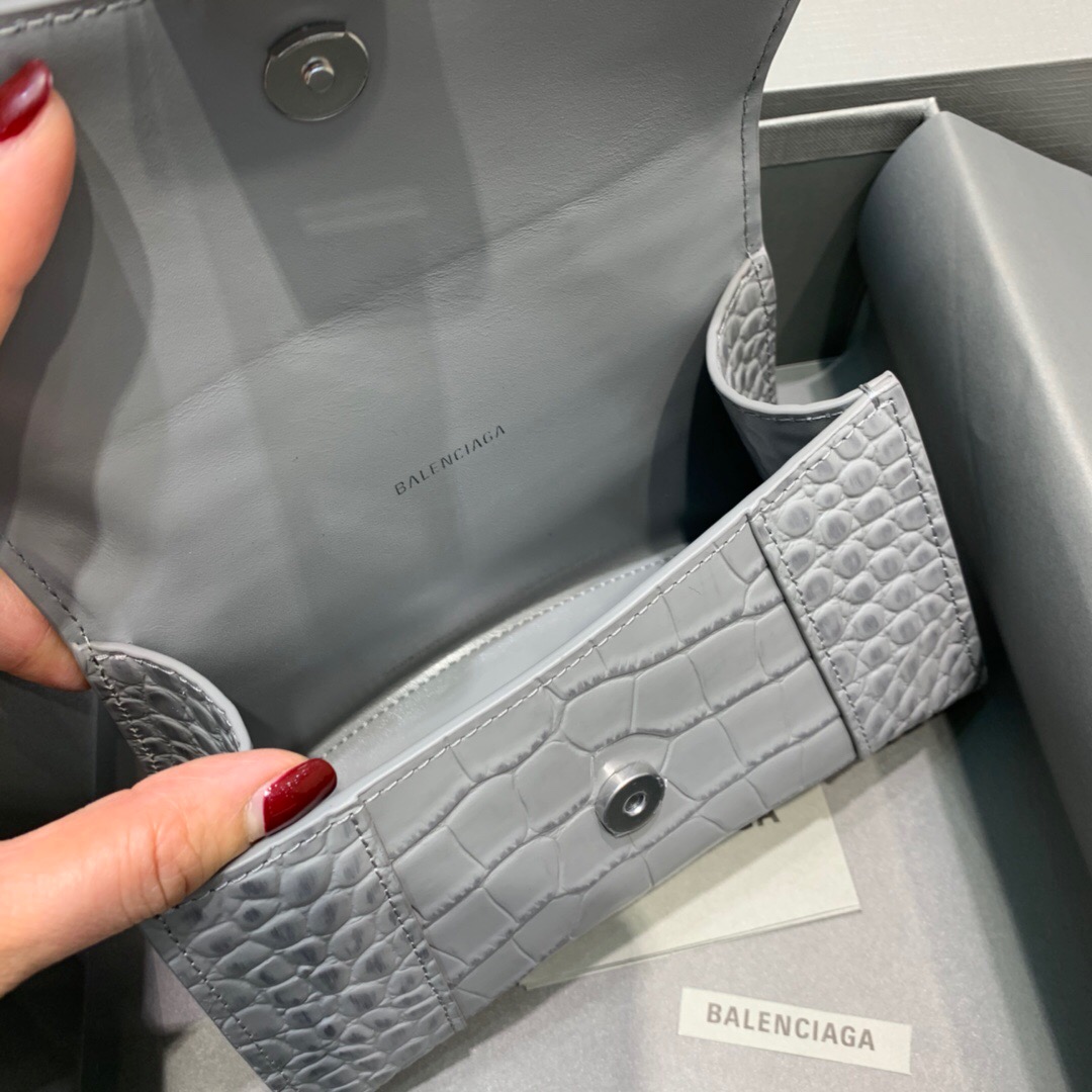 Ba*len*cia*ga hourglass bag