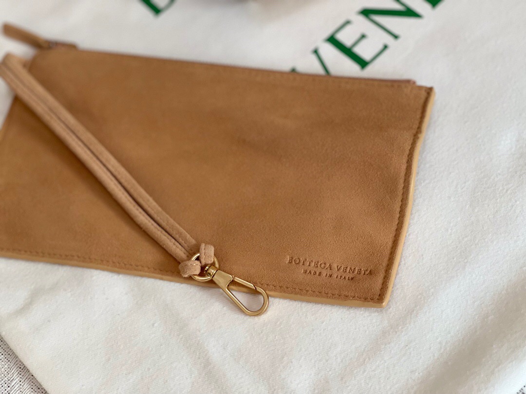 bo*te*ga Ve*ne*ta bv medium arco tote bag