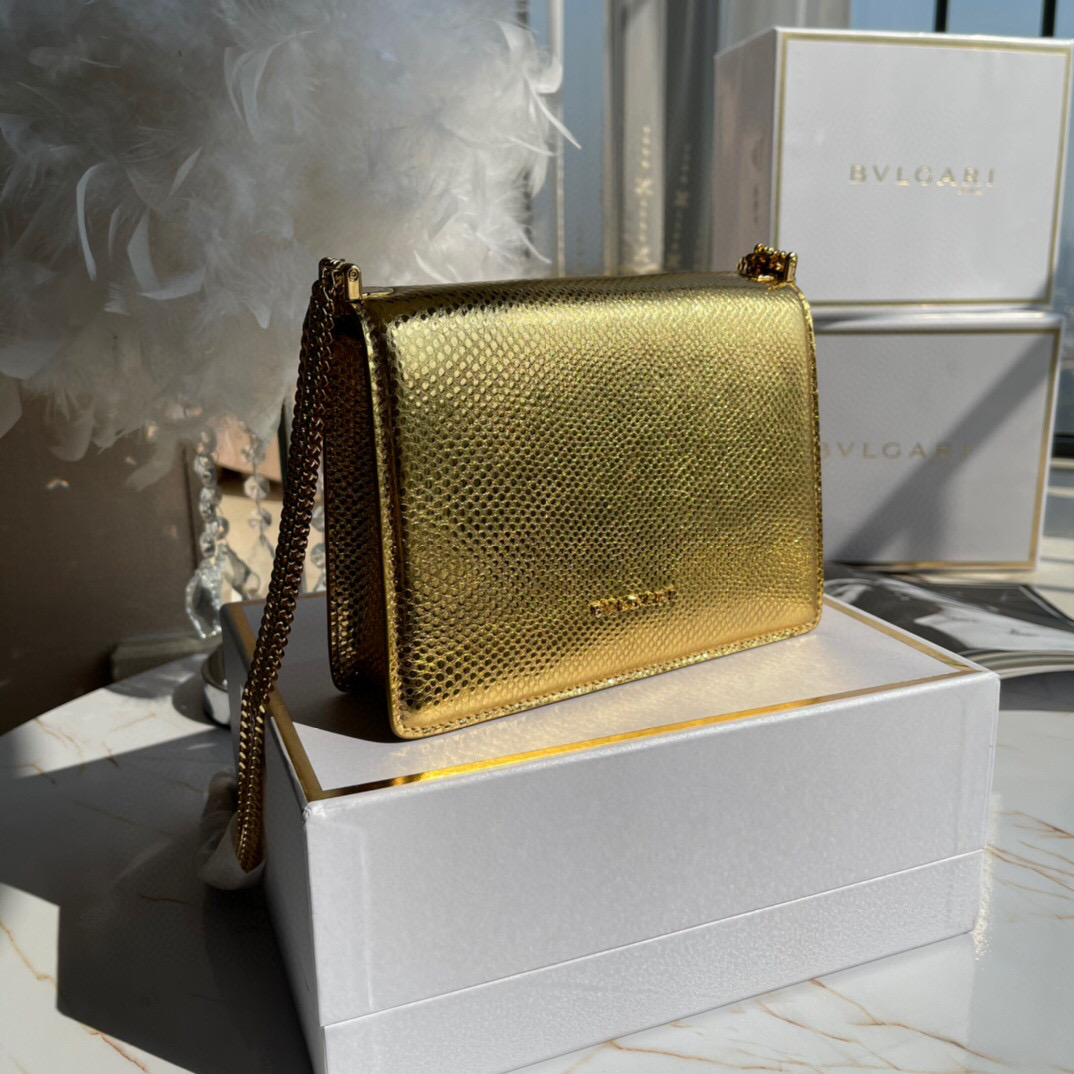 B*l*ai shoulder bag