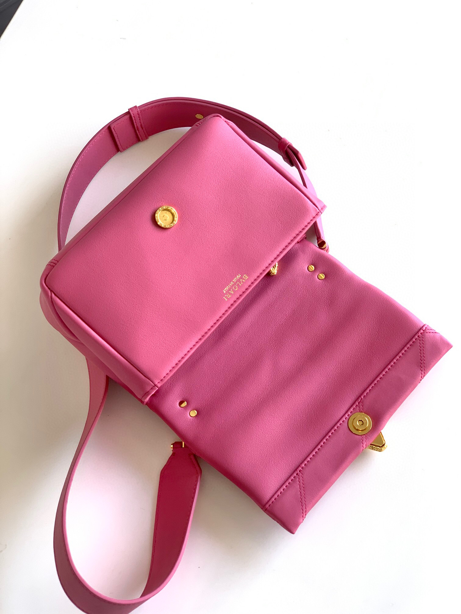 B*l*ai shoulder bag