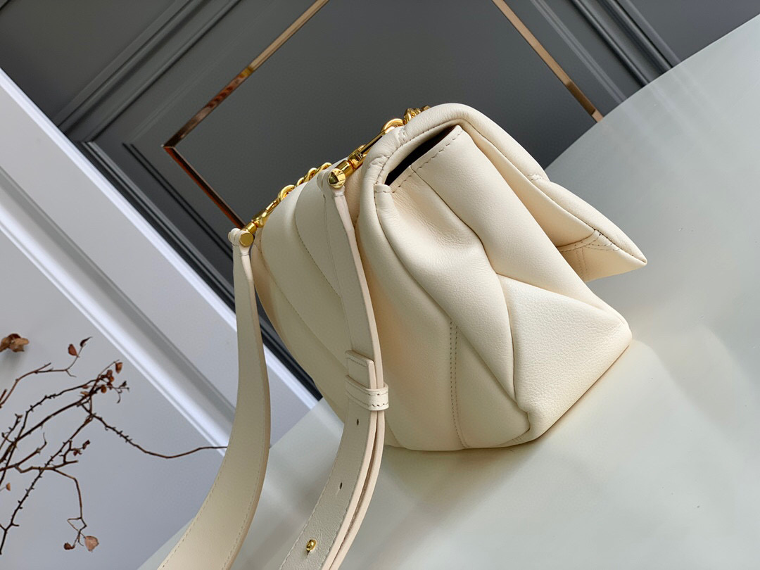 B*l*ai shoulder bag
