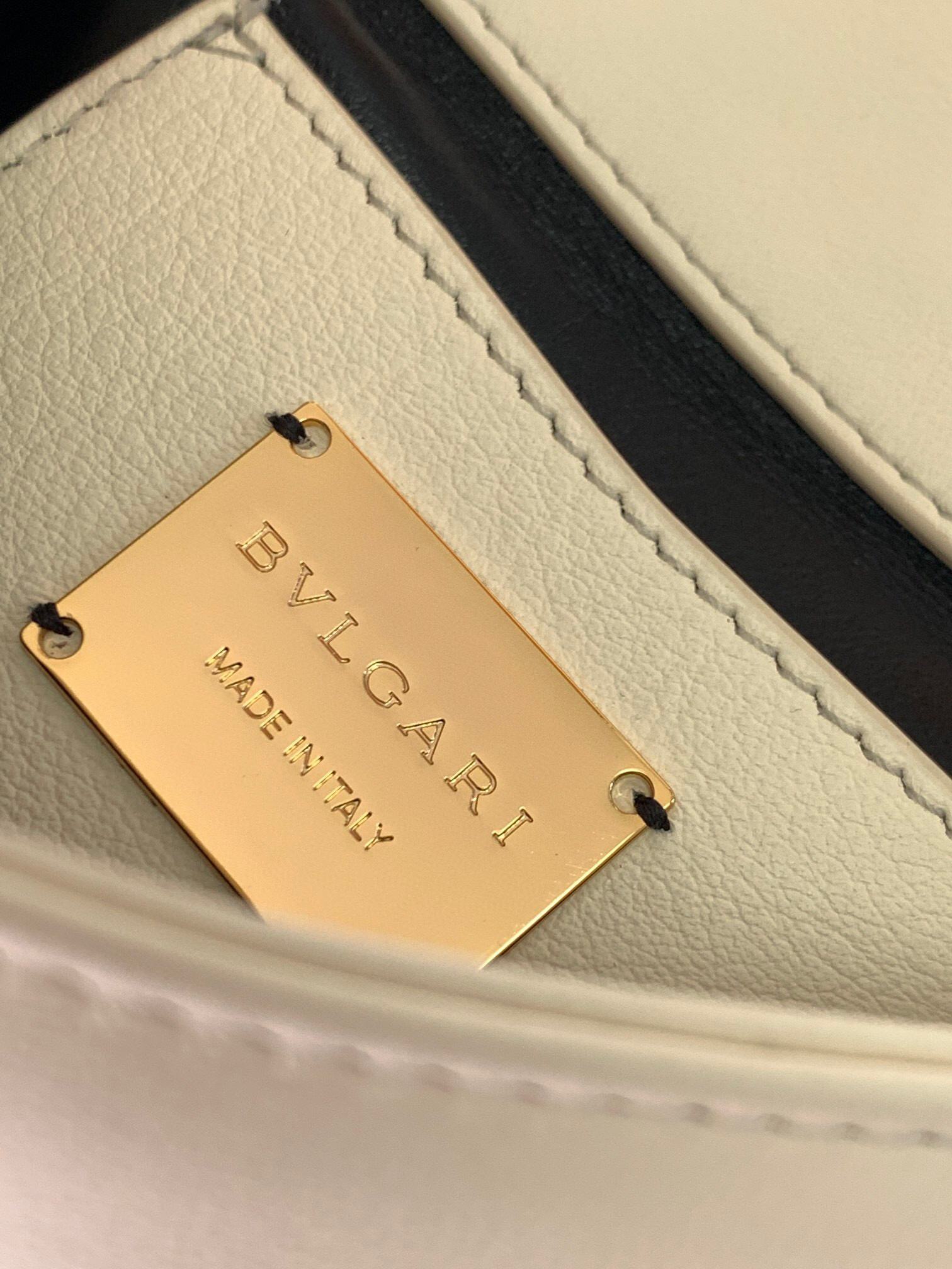 B*l*ai shoulder bag