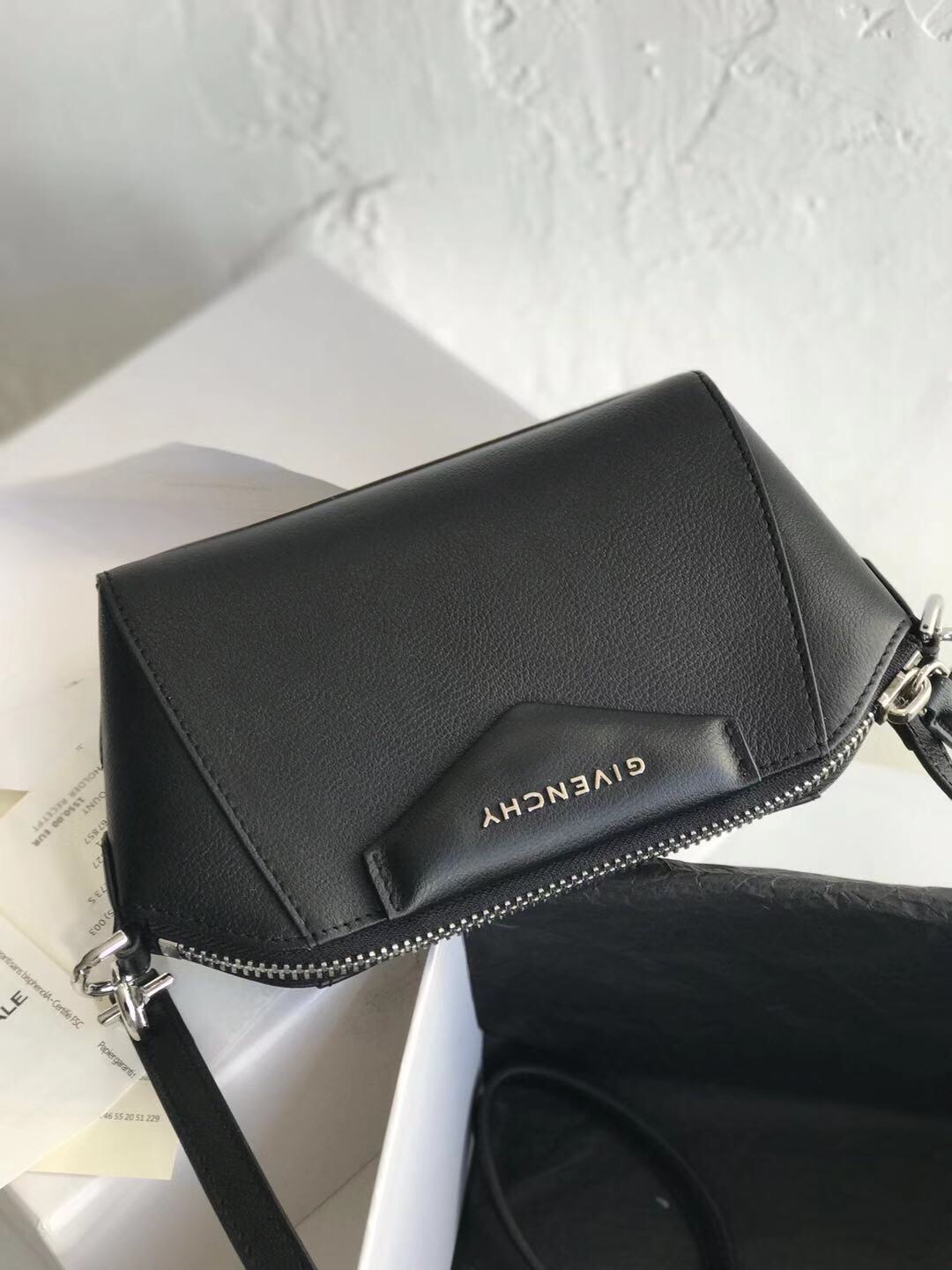 Givenchy Antigona