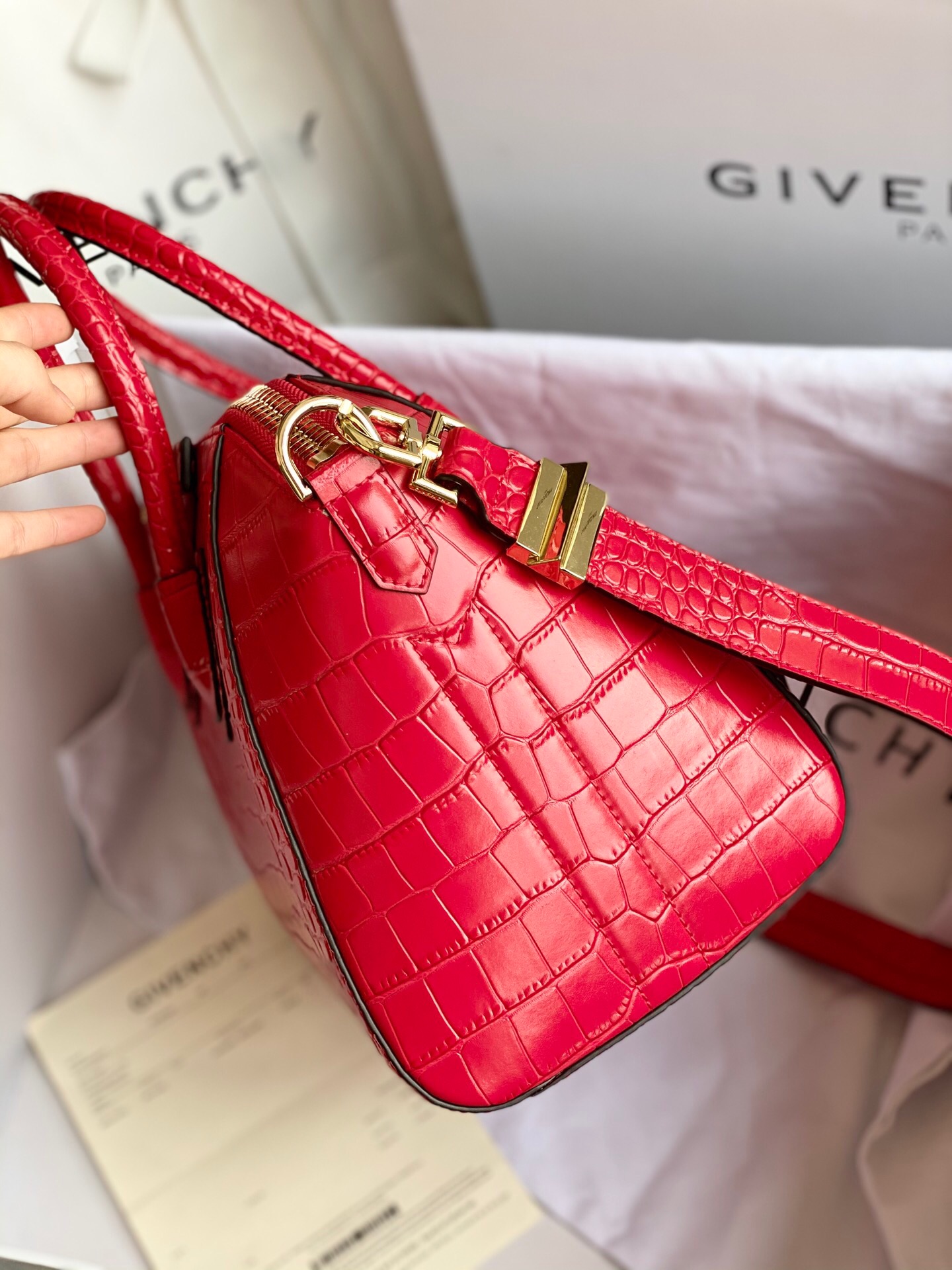 Givenchy Antigona Small