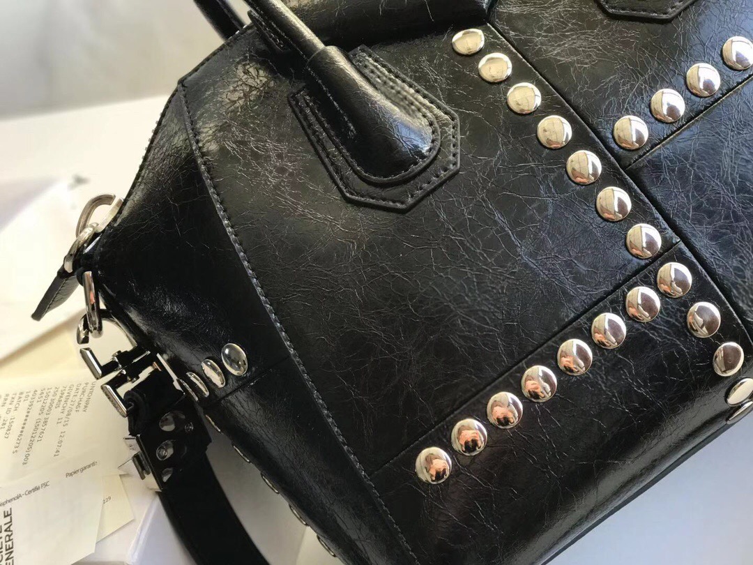 Givenchy Antigona Small