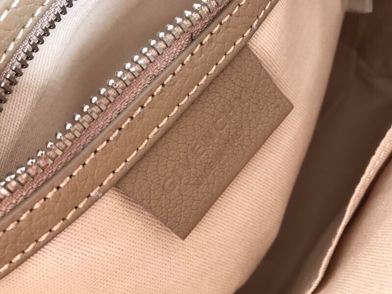 Givenchy Antigona Small