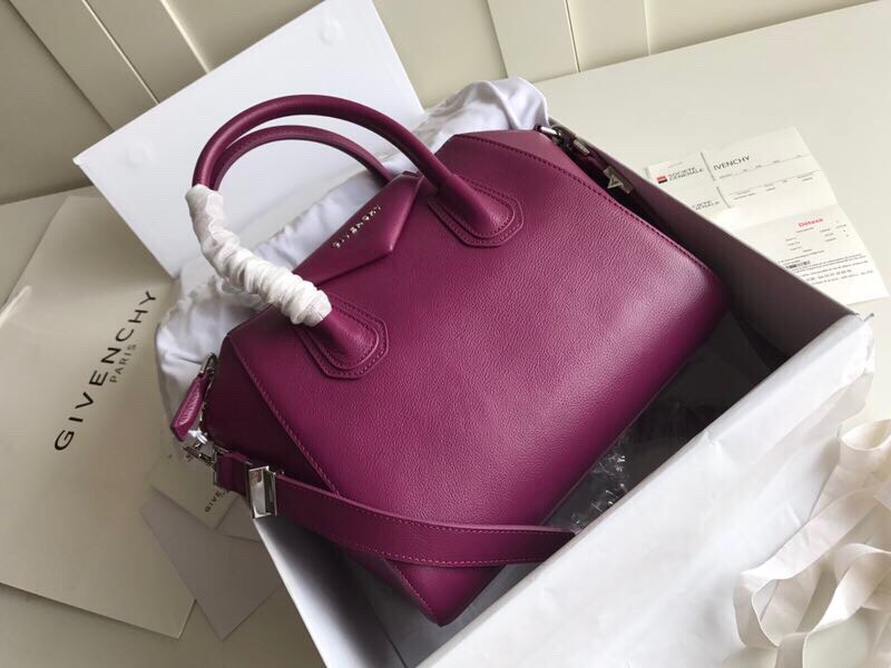 Givenchy Antigona Small